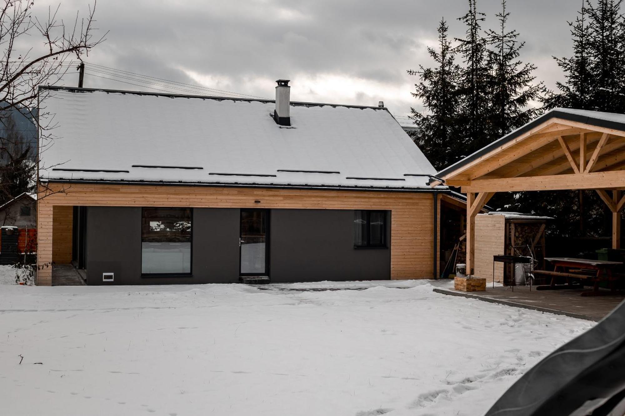 Casa Tinca 2 Villa Izvoru Muresului Luaran gambar