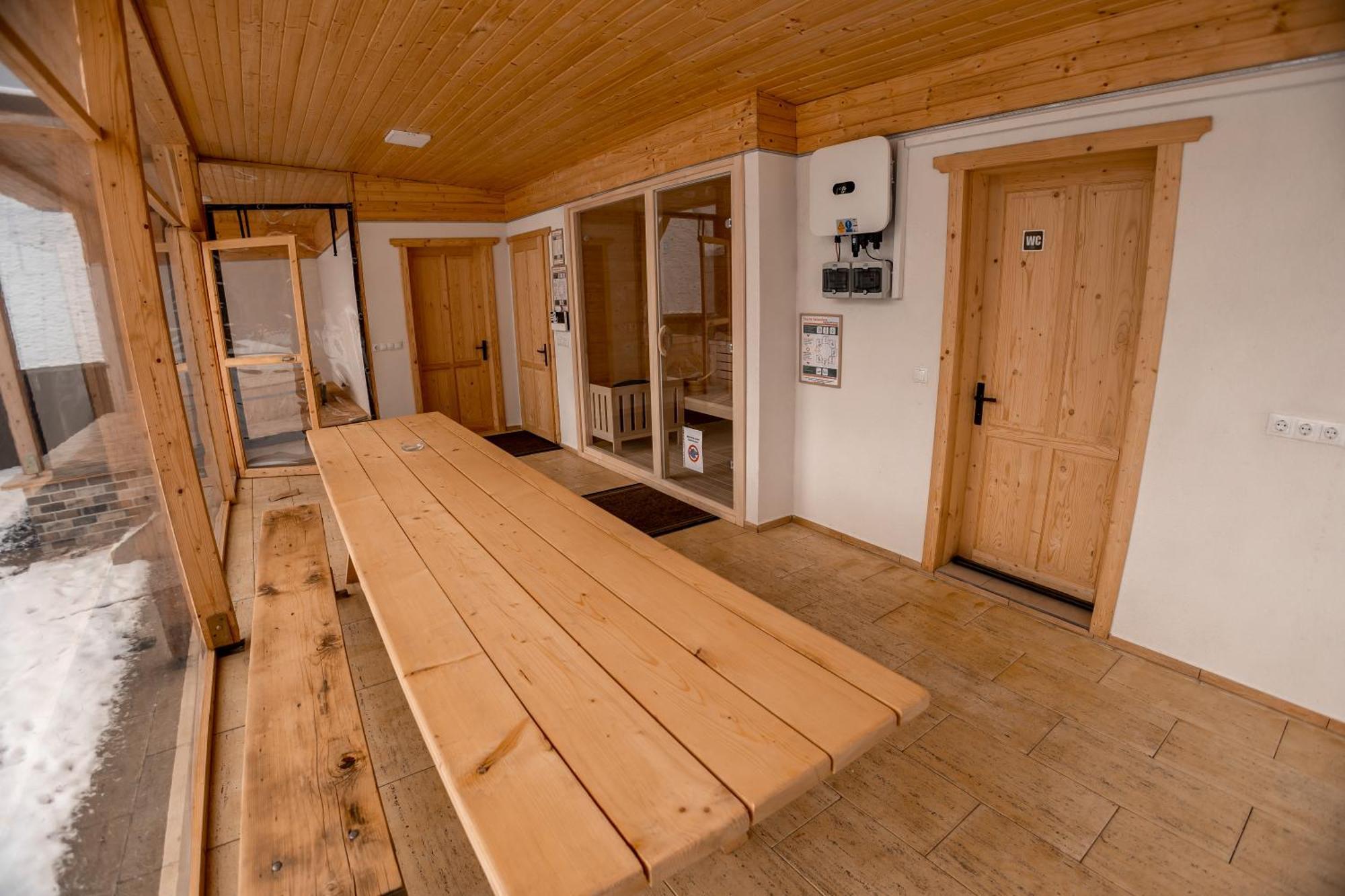 Casa Tinca 2 Villa Izvoru Muresului Luaran gambar